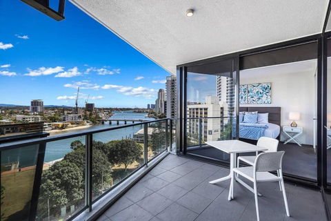 Circle On Cavill Riverview Apartment 450 Metre To The Beach - Accommodation Georgetown 4