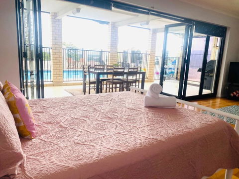 Citadel Suite - Accommodation Georgetown 2