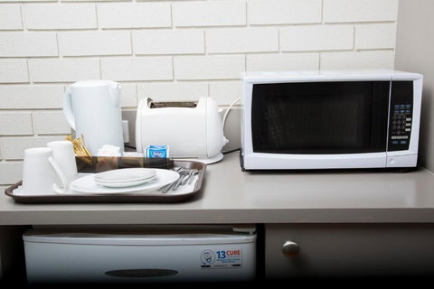 Crystal Fountain Motel Albury - Accommodation Georgetown 4