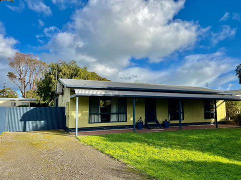 Da Ja Surf - Pet Friendly - Accommodation Georgetown 3