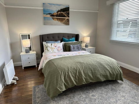 Daisy Cottage On Duke 3BR - Accommodation Georgetown 0