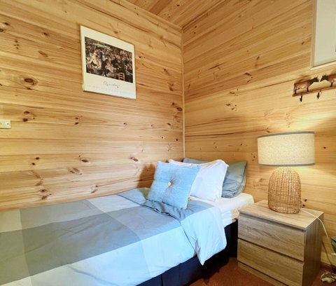 Daylesford Unique Stylish 1B1B Cottage - Accommodation Georgetown 1