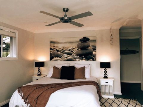 28 Clarence Crescent Villa - Accommodation Georgetown 0