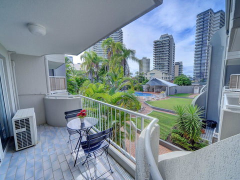 2BR Aloha Lane Main Beach Apartment - Accommodation Georgetown 2