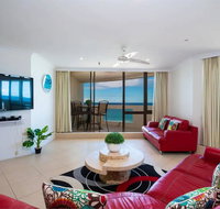 3 Bedroom Apartment - Panoramic Ocean Views - Accommodation Georgetown