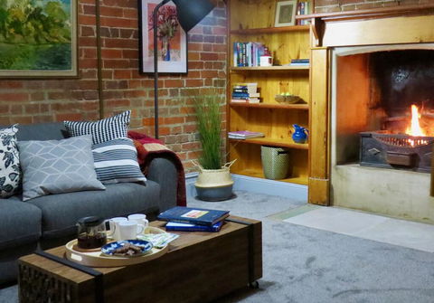 44 THE LANE - Accommodation Georgetown 2