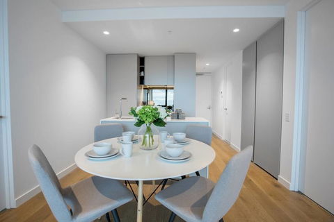 51, ModernGallery@3Bd2Bth Lv73, Free Tram, Mel CBD - Accommodation Georgetown 3