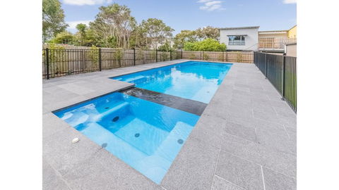 52 ON BAYVIEW - PET FRIENDLY (OUTSIDE ONLY) - Accommodation Georgetown 0