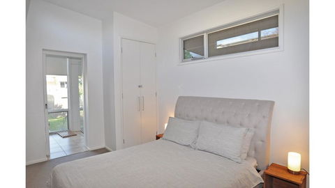 52 ON BAYVIEW - PET FRIENDLY (OUTSIDE ONLY) - Accommodation Georgetown 1