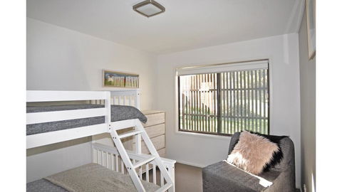 52 ON BAYVIEW - PET FRIENDLY (OUTSIDE ONLY) - Accommodation Georgetown 3
