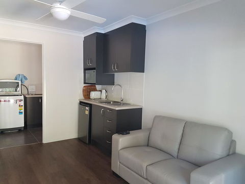 9 Ibis Court - Pool, Beach, Volleyball, Air Conditioning - Accommodation Georgetown 1