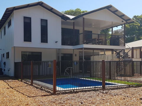 9 Ibis Court - Pool, Beach, Volleyball, Air Conditioning - Accommodation Georgetown 0