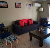 A City Retreat 2BR Apartment - Reid Park -Townsville - Accommodation Georgetown