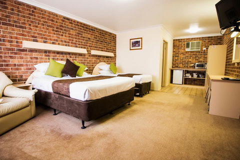 A Line Motel - Accommodation Georgetown 1