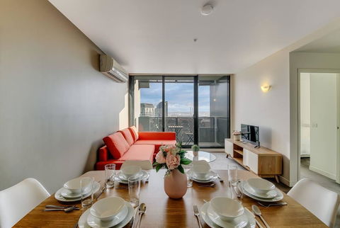 A Modern 2BR CBD Apt, City Views, FREE Parking - Accommodation Georgetown 3
