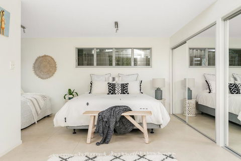 A PERFECT STAY - The White Rabbit - Accommodation Georgetown 1