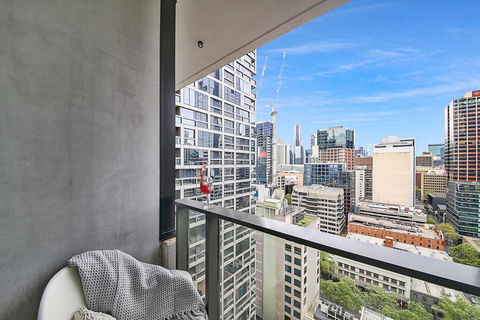 A Spacious & Modern Home Next To Southern Cross - Accommodation Georgetown 3
