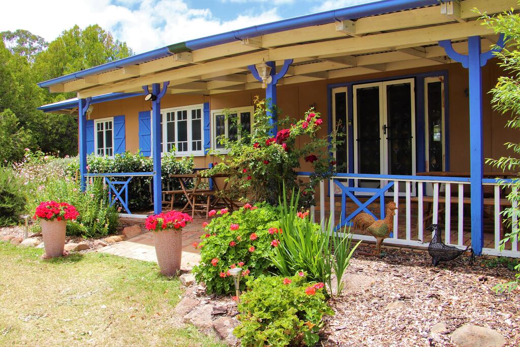 Ballandean QLD Accommodation Georgetown