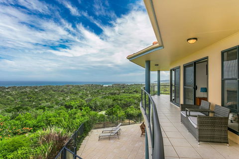 A SWEET ESCAPE - Above Byron - Accommodation Georgetown 3