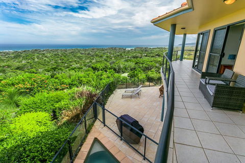 A SWEET ESCAPE - Above Byron - Accommodation Georgetown 2