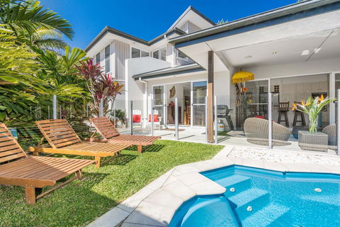 A SWEET ESCAPE - Serenity On Sallywattle - Accommodation Georgetown 0