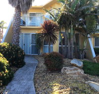 Abel Tasman on Esplanade - Accommodation Georgetown