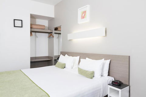 Abode Gungahlin - Accommodation Georgetown 2