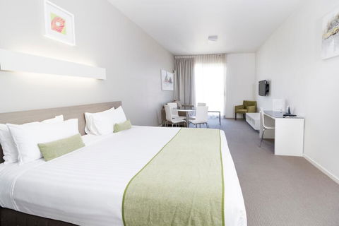 Abode Gungahlin - Accommodation Georgetown 1