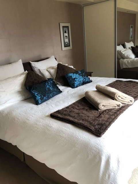 About Time Retreats- Studio Seven - Accommodation Georgetown 3