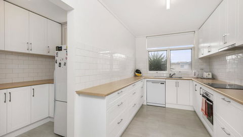 ABSOLUTE BEACHFRONT - FRANKSTON - Accommodation Georgetown 2