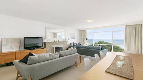 ABSOLUTE BEACHFRONT - FRANKSTON - Accommodation Georgetown 0