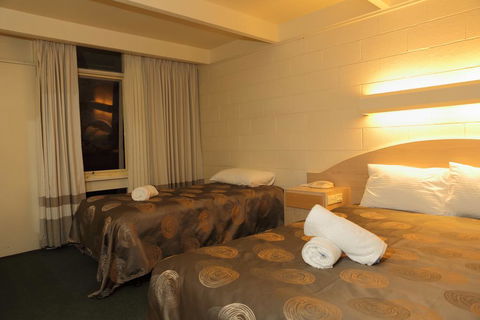 Absolute Lakes Entrance Motel - Accommodation Georgetown 1