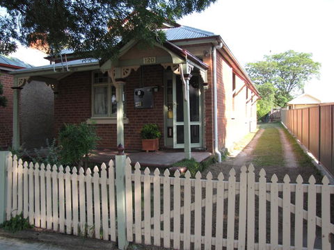Acacia Cottage On Peel, Bathurst - Accommodation Georgetown 2