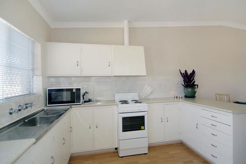 Acacia Holiday & Business Stay - Accommodation Georgetown 2