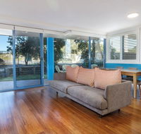 Across the road from the beach - Accommodation Georgetown
