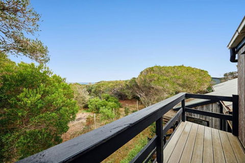 Eagle Rock Sanctuary - Accommodation Georgetown 0