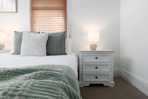 East Launceston With Views And Parking - Accommodation Georgetown 3