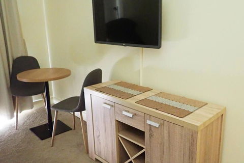 East Melbourne Studio - MCG, CBD, Shops, Transport - Accommodation Georgetown 3