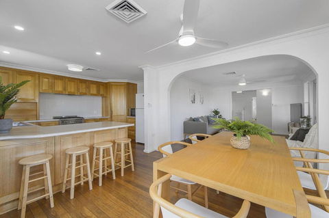 East Point Holiday Home - Accommodation Georgetown 0