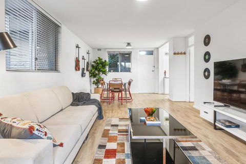 EAST4 - Vintage Vibes East Freo 2B 1BA - Accommodation Georgetown 2