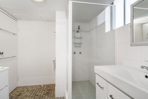 Eden Tower Apartments - Accommodation Georgetown 2