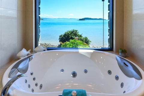 Edge 11 & Free Buggy - Hamilton Island - Accommodation Georgetown 3