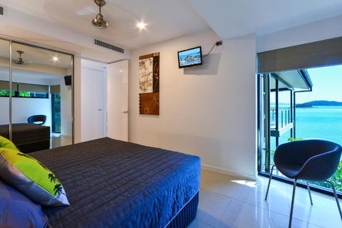 Edge 11 & Free Buggy - Hamilton Island - Accommodation Georgetown 4