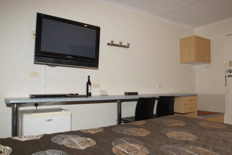 Edinburgh Motor Inn - Accommodation Georgetown 1