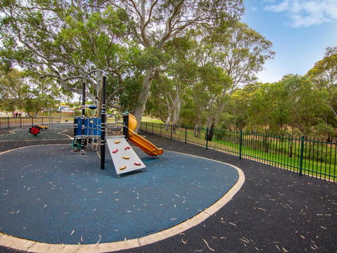 Echo Holiday Parks - Windsor Gardens - Accommodation Georgetown 2