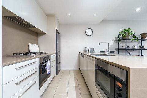 Elegant Apartment In Kingston Foreshore - Accommodation Georgetown 1