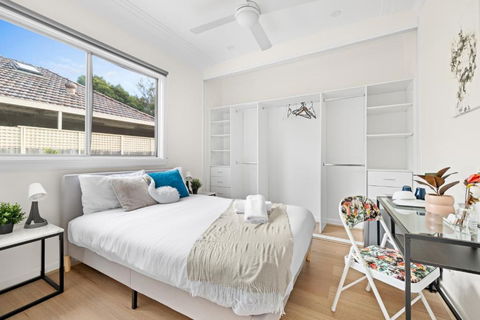Elegant Double Room At Botany - Mins To Airport - Shared Bathroom - Accommodation Georgetown 0