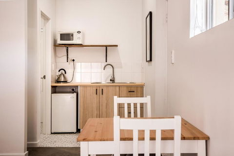 EM Apartments - Accommodation Georgetown 4