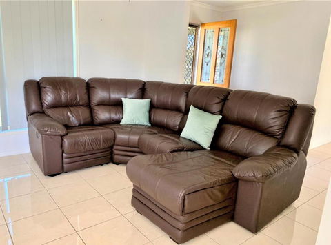 Entire 4BR House Close To Airport Hosted By Homestayz - Accommodation Georgetown 2