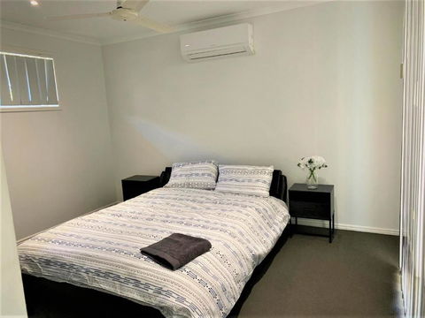 Entire 4BR House Close To Airport Hosted By Homestayz - Accommodation Georgetown 3